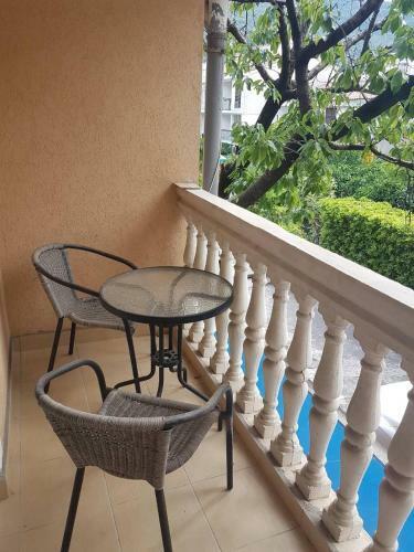 Apartments Milacic