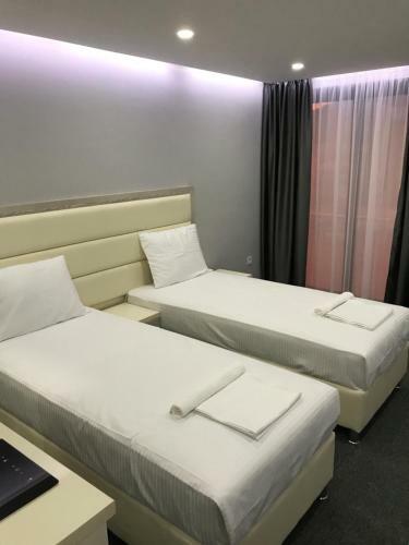 Hostal Guesthouse Montex