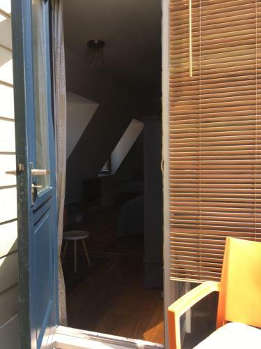 Hostal B&B Central