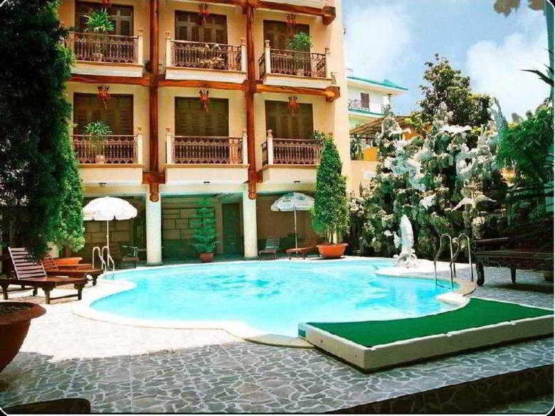 Van Loi Hotel