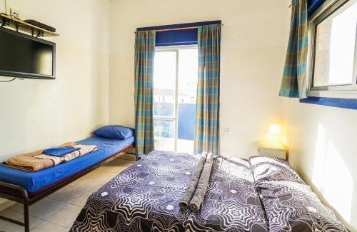 Albergue Hayarkon 48