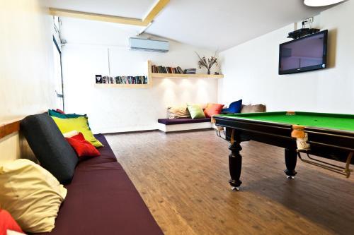 Albergue Hayarkon 48