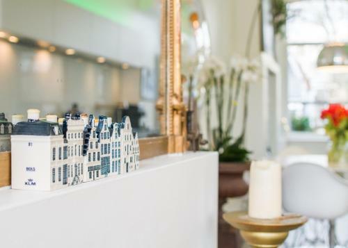 Amstel Corner Hotel