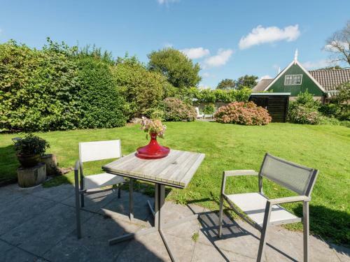 Charming Holiday Home In Den Oever Near Lake