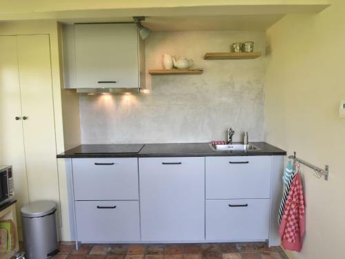 Charming Holiday Home In Den Oever Near Lake