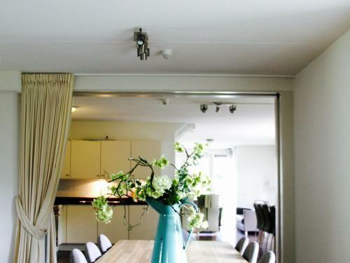 Luxurious, Spacious Home With A Large Garden In Overijssel