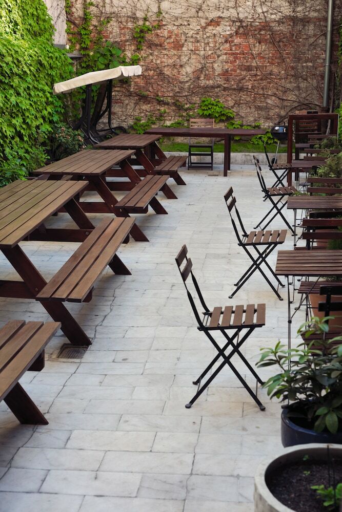 Apartamentos Patio Hostel