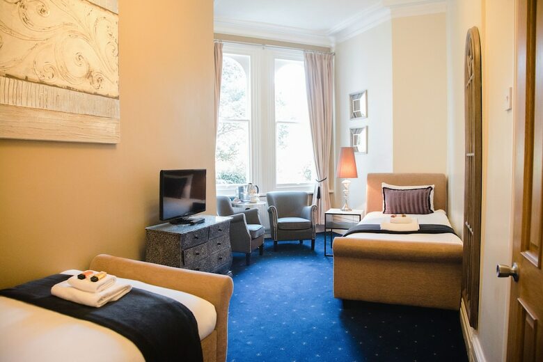Hostal Washington House Hotel