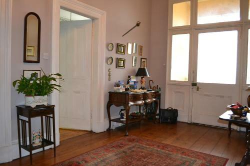 Hostal Maybank Guest House