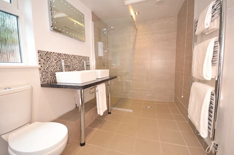 Stonefield Apartments