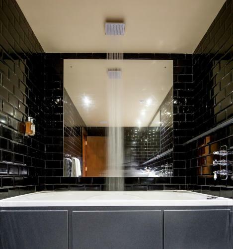 Aparthotel Signature Living At Shankly Hotel