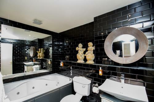 Aparthotel Signature Living At Shankly Hotel