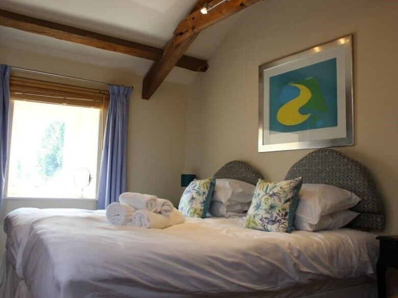 Hostal 32 Townhouse