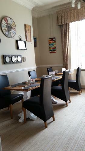 Hostal Gallery Guest House