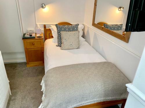 The Claremont Hotel-adult Only