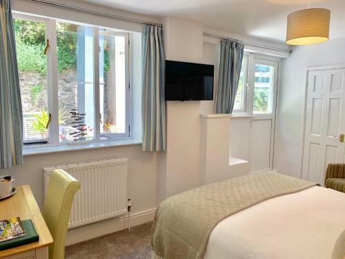 The Claremont Hotel-adult Only