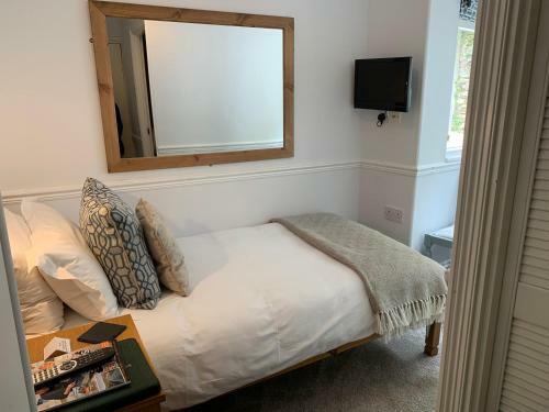 The Claremont Hotel-adult Only