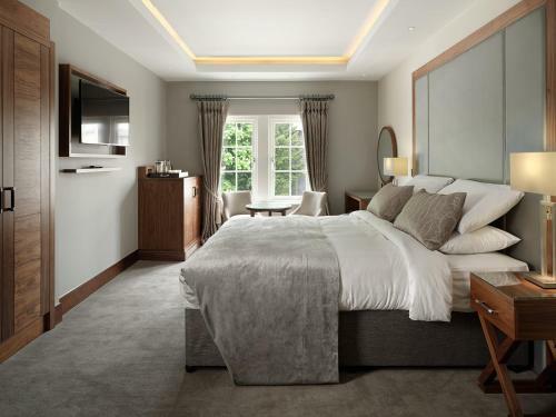 One Warwick Park Hotel