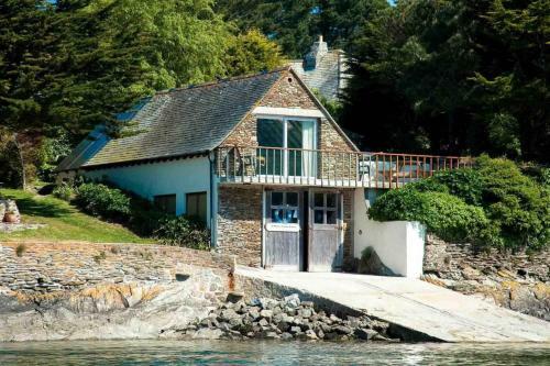The Boathouse