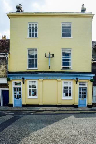 Hostal St Anns Guest House