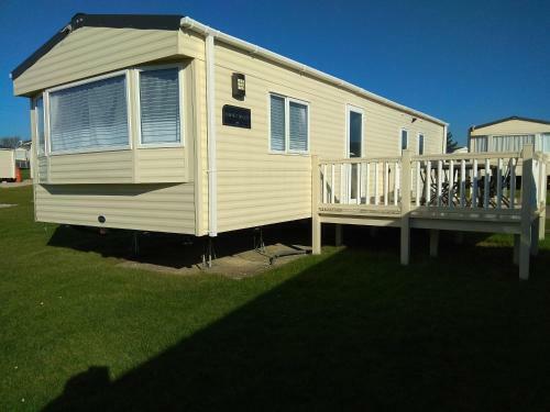 Bude Holiday Resort - Families And Couples Only