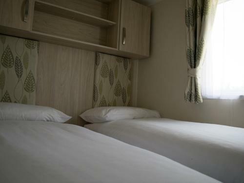 Bude Holiday Resort - Families And Couples Only