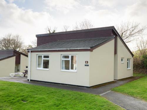 Chudleigh Bungalow 6