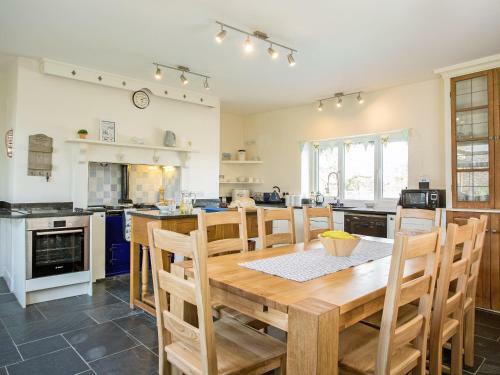 Ratherton House