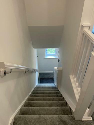 The Beeches - Serviced Duplex Apartment