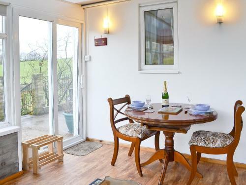 Hillend Guest Cottage