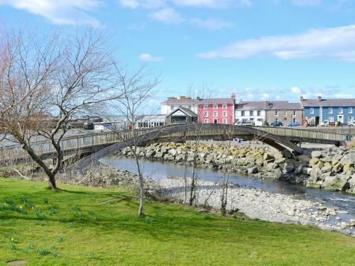 Llawyrglyn