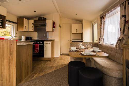 Glencoe Cabins And Caravans
