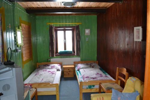 Hostal Guest House Leona