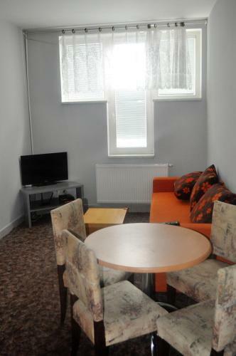 Hostal Penzion Modr� R??e