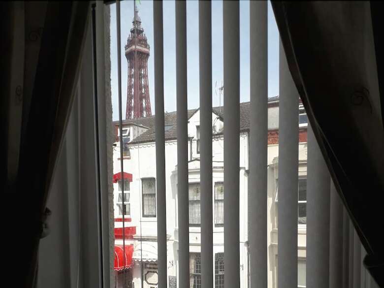 Residencia Belroy Hotel