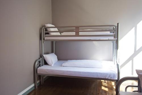 Albergue Albatross Backpackers In!
