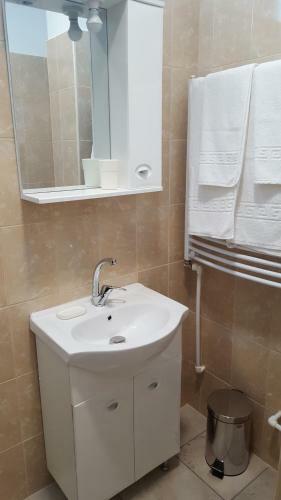 Hostal Vis A Vis Studio