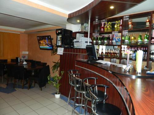 Hostal Vila Tom Cris