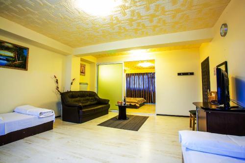 Hotel Charter Otopeni