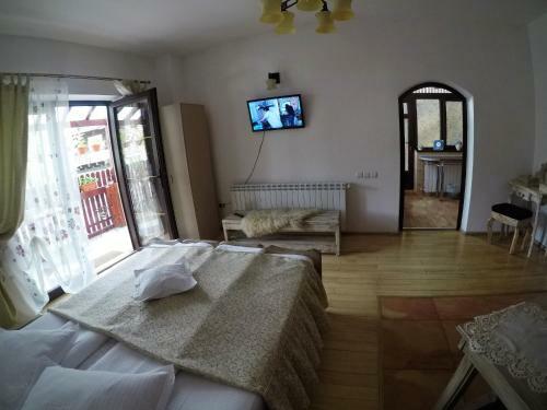 Hostal Casa De Vacanta Razvan Si Andrei