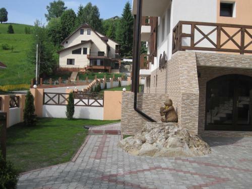 Hostal Pensiunea Gold