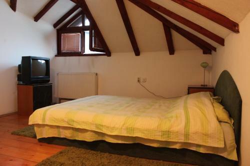 Hostal Guest House Sreder