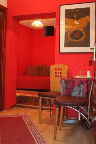 Hostal Guest House Sreder