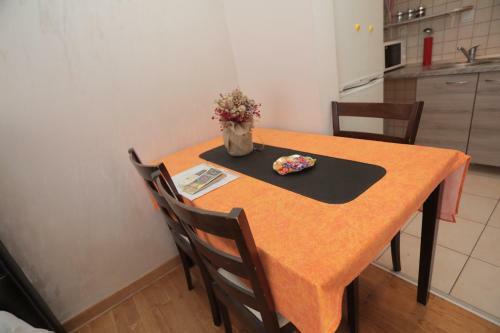 Apartments Leon