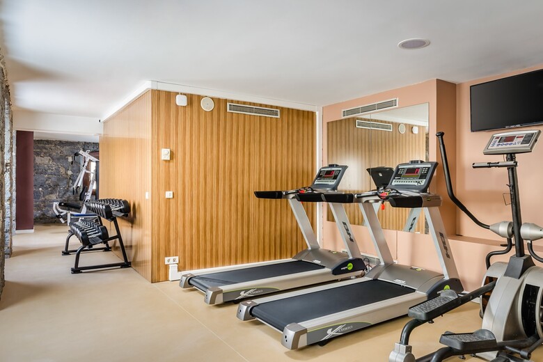 Hotel Balneario Ordu�a Plaza