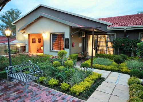 Hostal Avalon Guest Manor