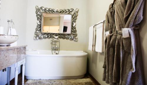 Hostal Art Lovers Guesthouse