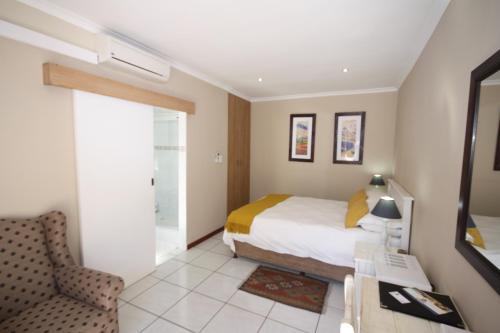 Hostal Marren House