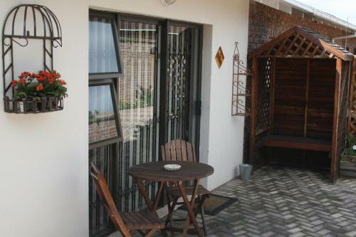 Bed & Breakfast Corner House Accommodation