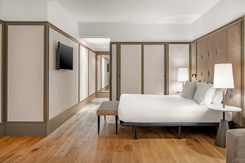 AC Hotel Avenida de Am�rica By Marriott